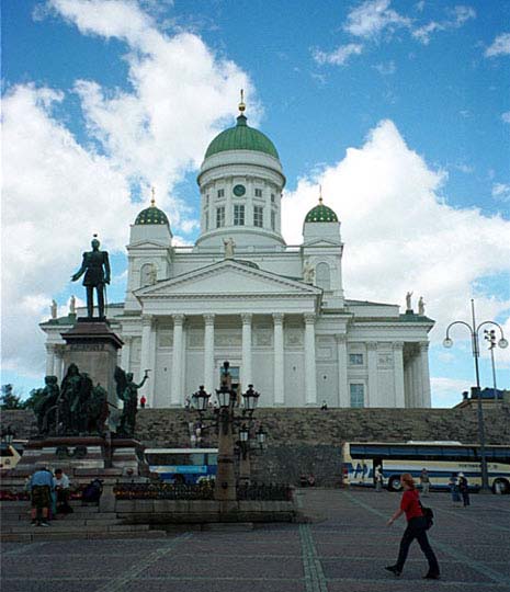01_Helsinki_cathedral